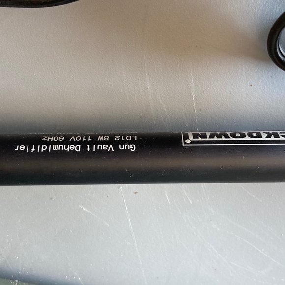 Lockdown GunSaver Dehumidifier Rod Cabinet LockdownVault - Picture 3 of 3